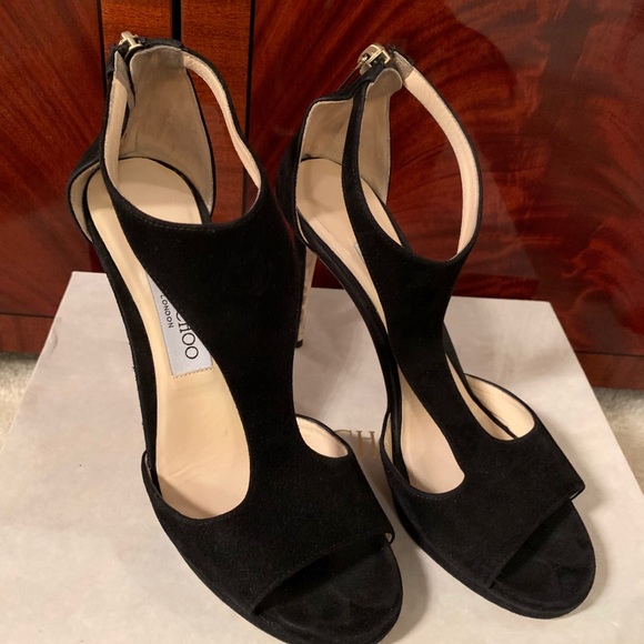 Jimmy Choo heels. - Picture 4 of 8